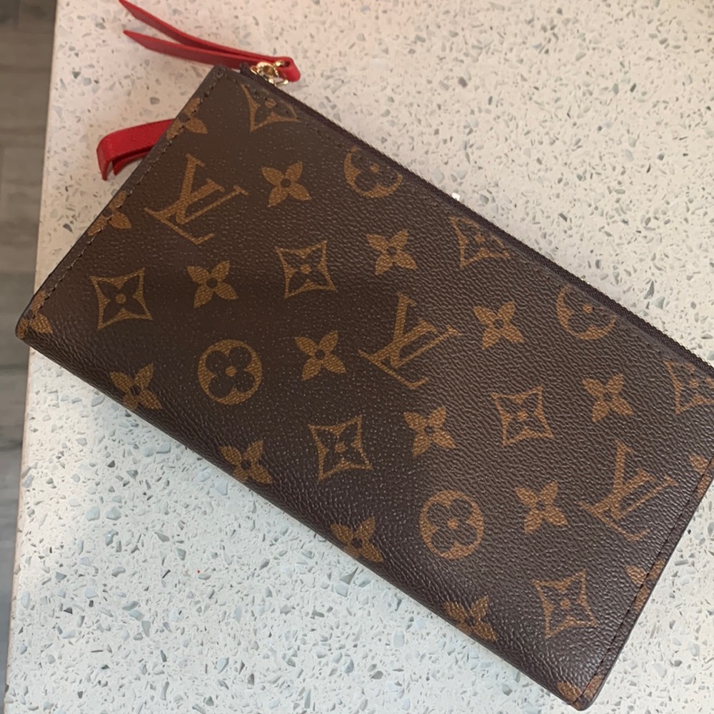 Louis Vuitton Monogram